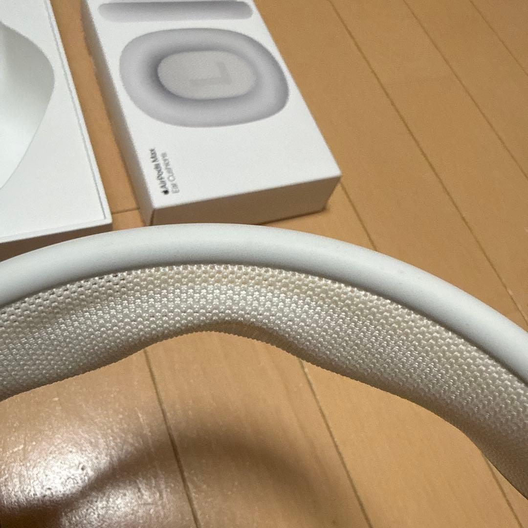 ヘッドホン AirPods max