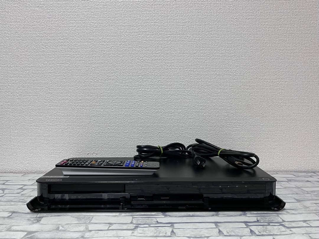 4K 1TB 3番組録画　東芝　レグザ　ブルーレイレコーダー　DBR-T650