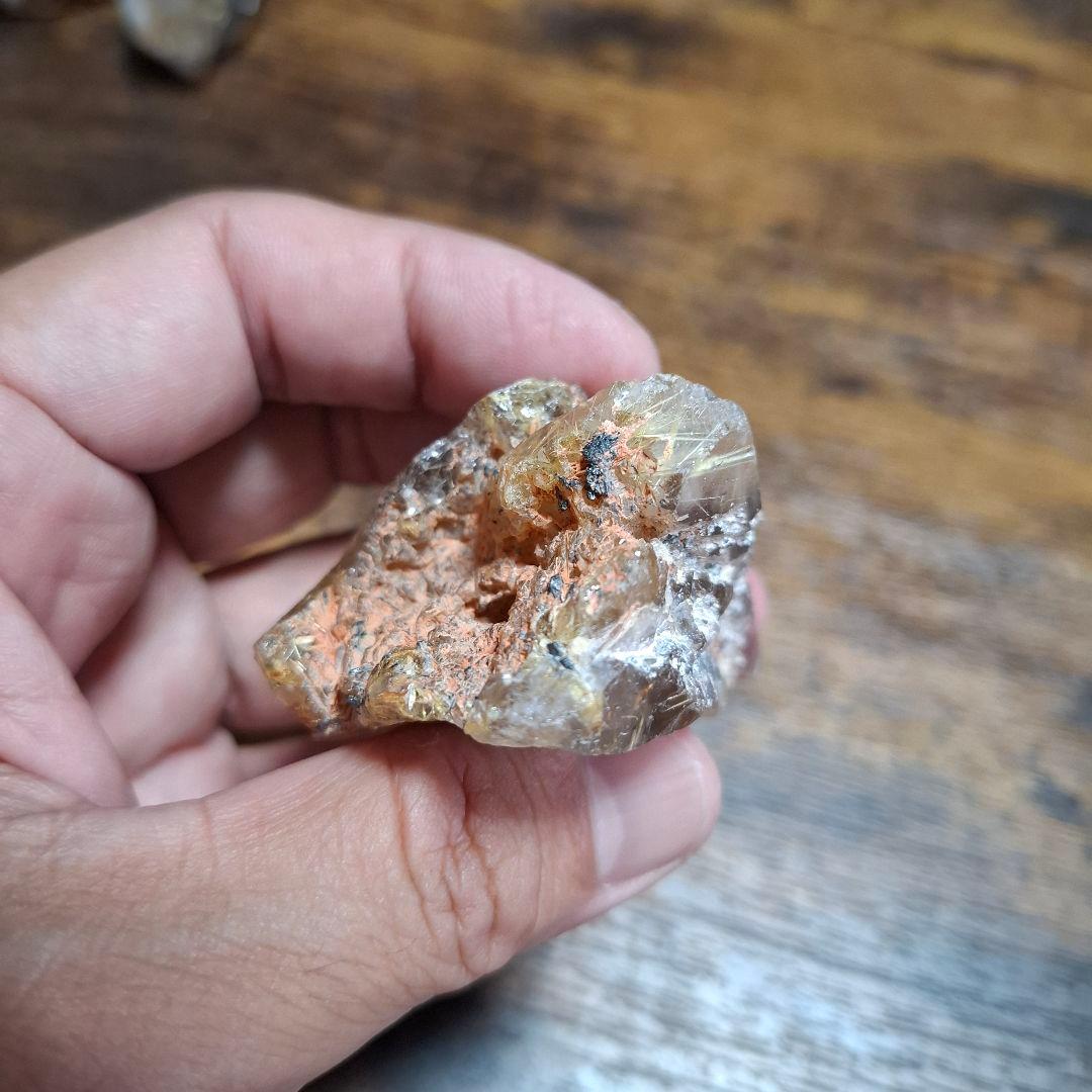 フラワールチル原石　80g