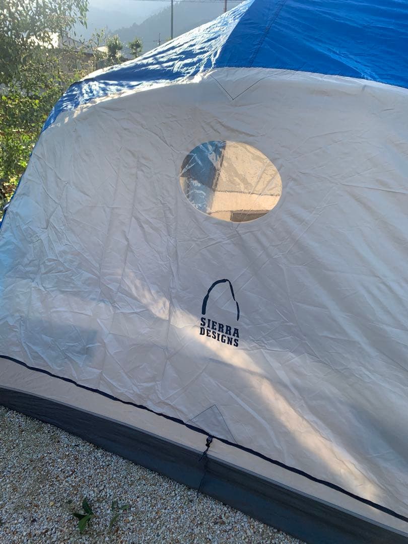 SIERRA DESIGNS YAHI4 ドーム型キャンプテント 青と白