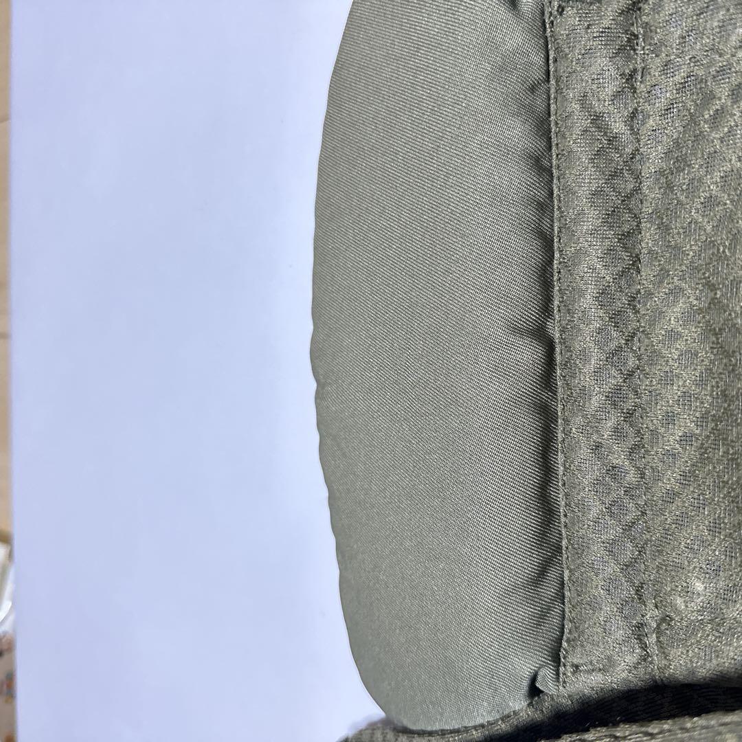 極美品 elgobaby OMNI breeze オリーブグリーン カーキ