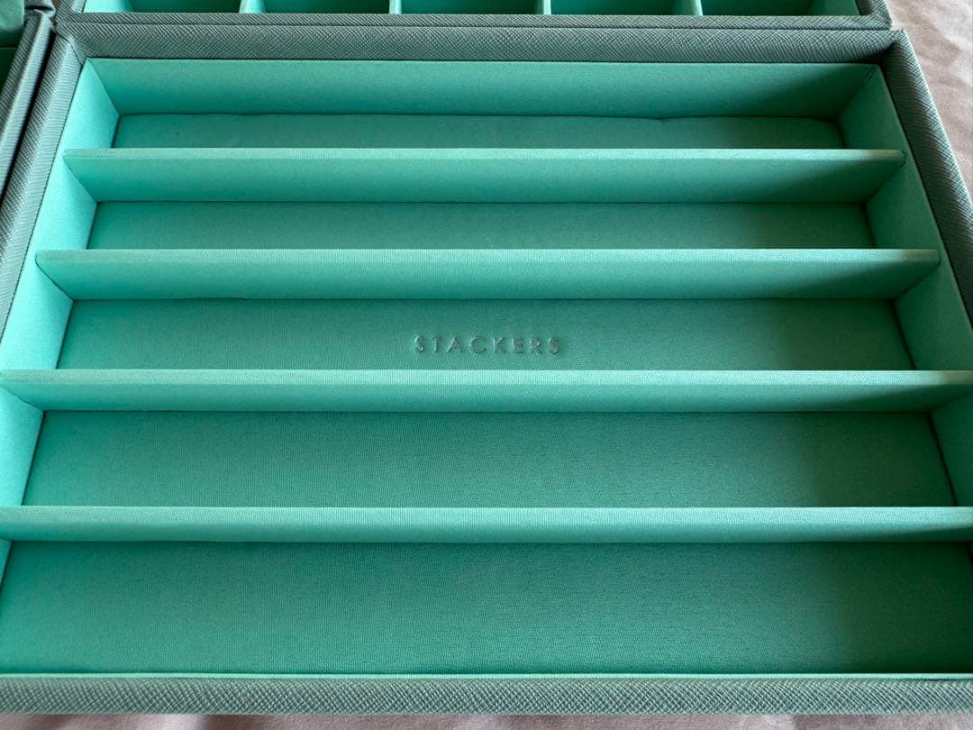 スタッカーズ　ジュエリーボックス　三段