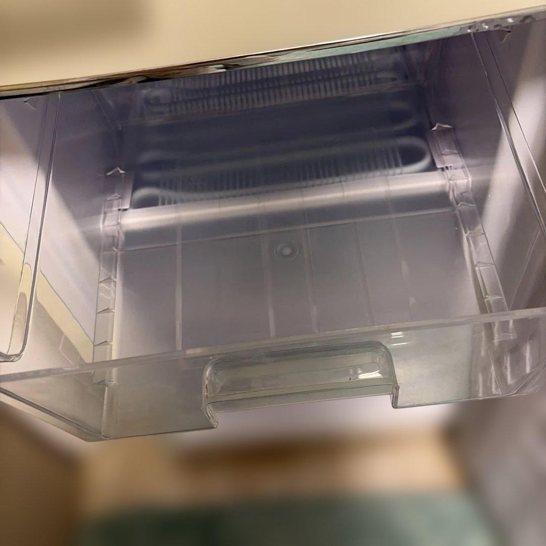 アイリスオーヤマ　レトロ冷凍冷蔵庫 130L　2024年式 PRR-142D