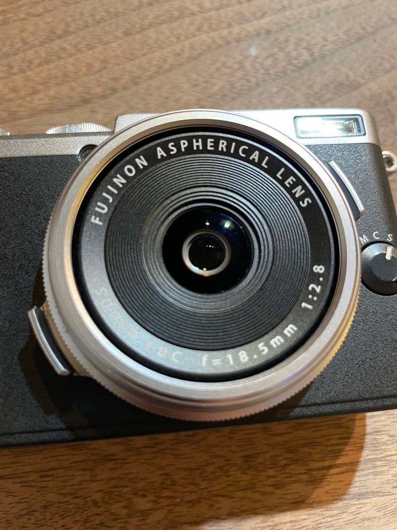 ＊FUJIFILM X70 シルバー＊