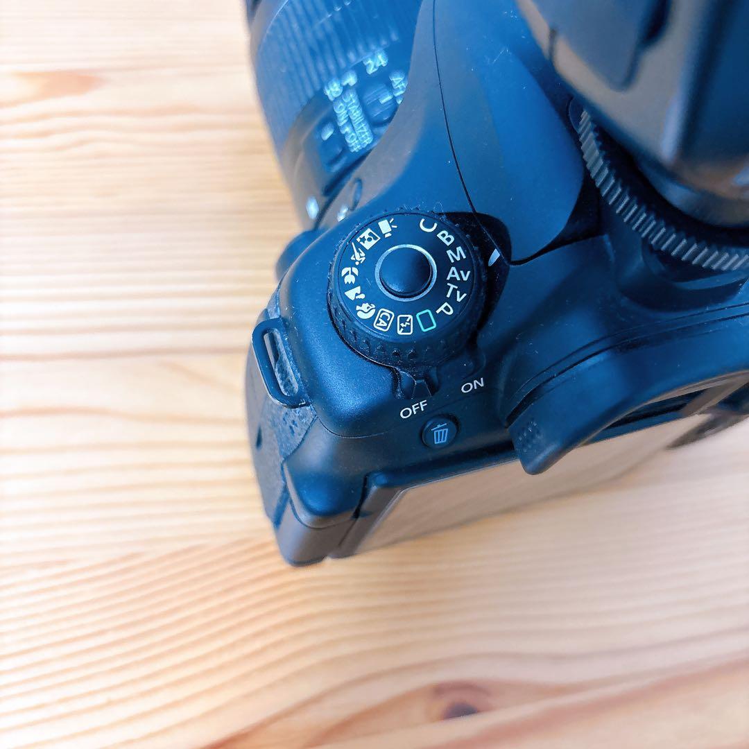 美品 Canon EOS 60D デジタル一眼レフセット ストロボ付き