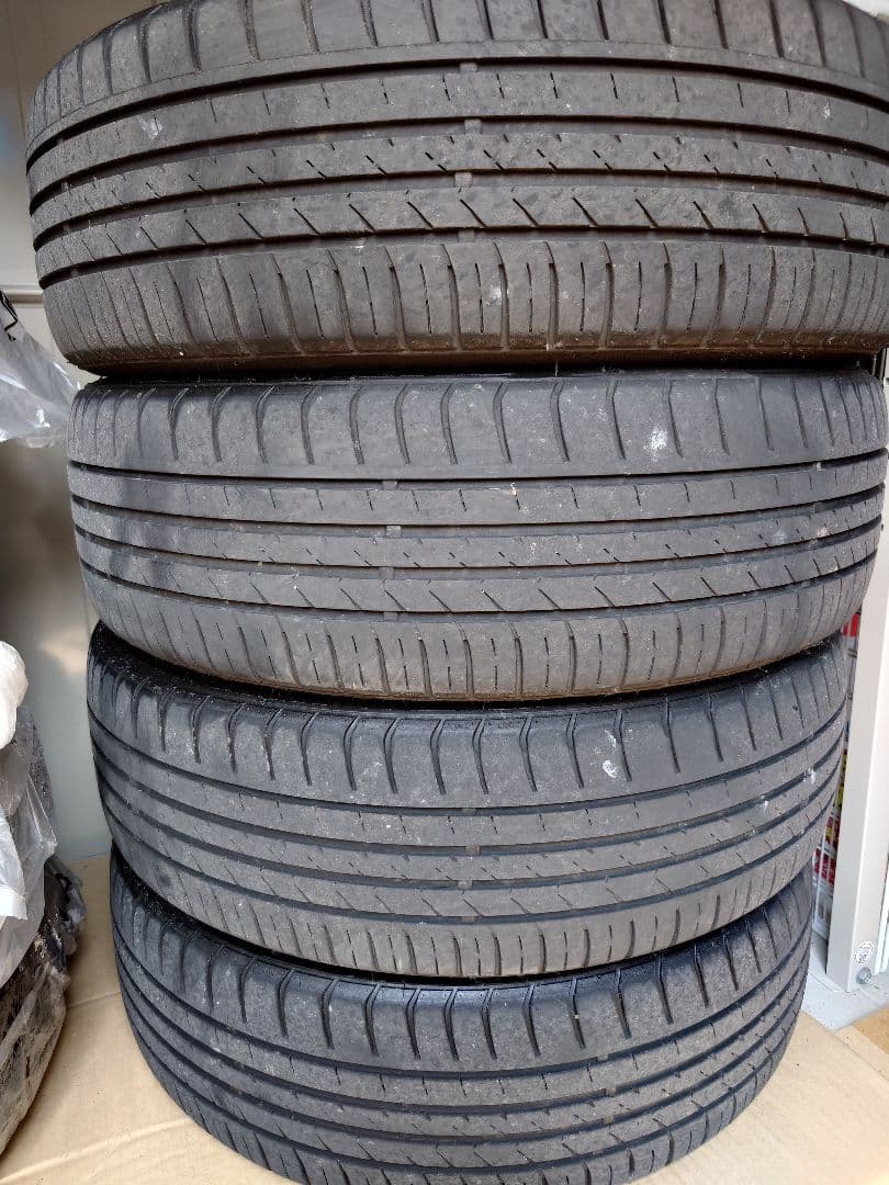 １６インチ　タイヤアルミ４本セット