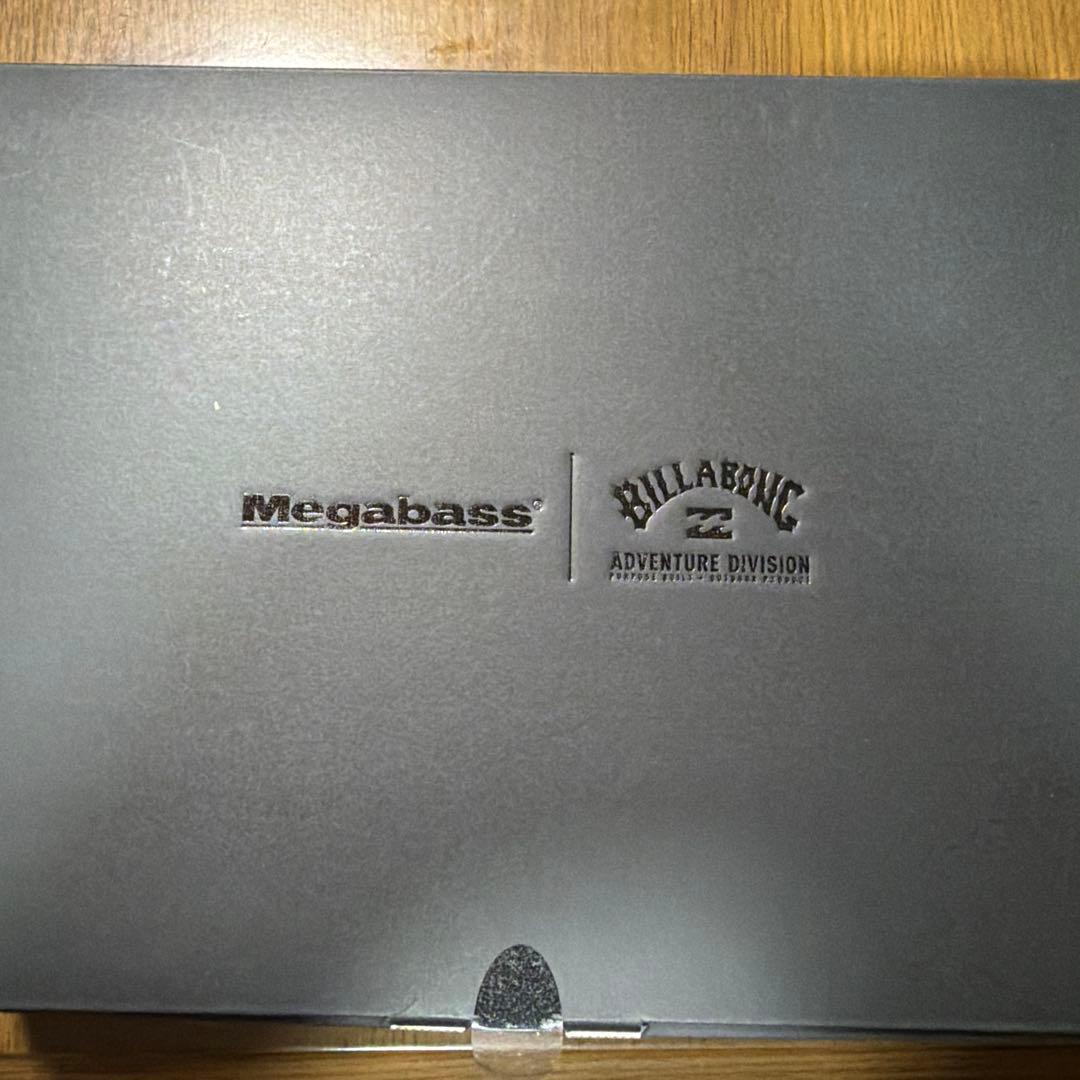 限定　メガバスxビラボン セット
