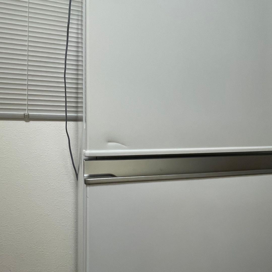 2020年製　ハイセンス 3ドア冷蔵庫 HR-D2801W