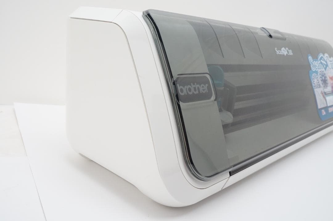 Brother ScanNCut　CM300　ブラザー カッティングマシン