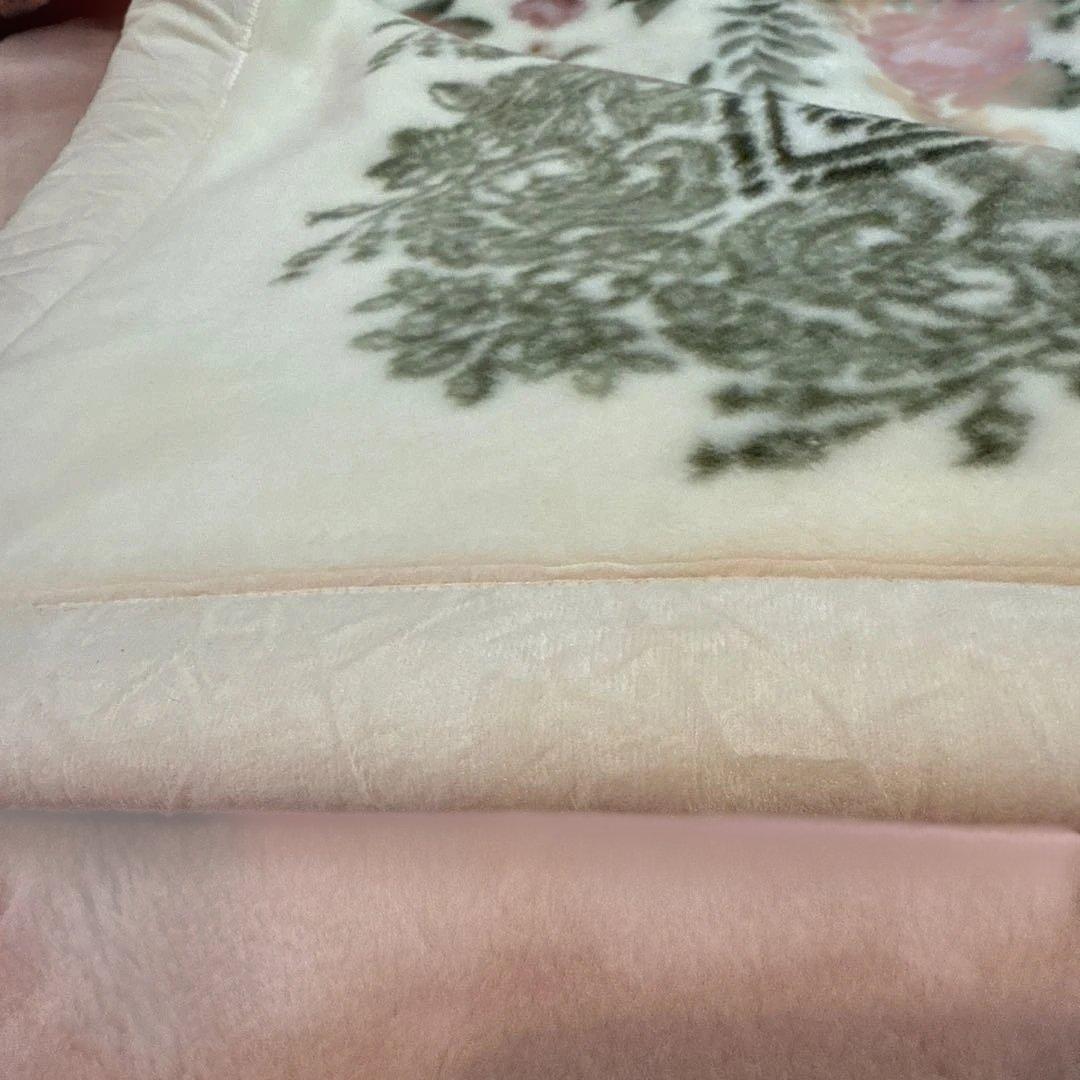 新品　日本製　アクリル　花柄　毛布　シングルサイズ180x230cm