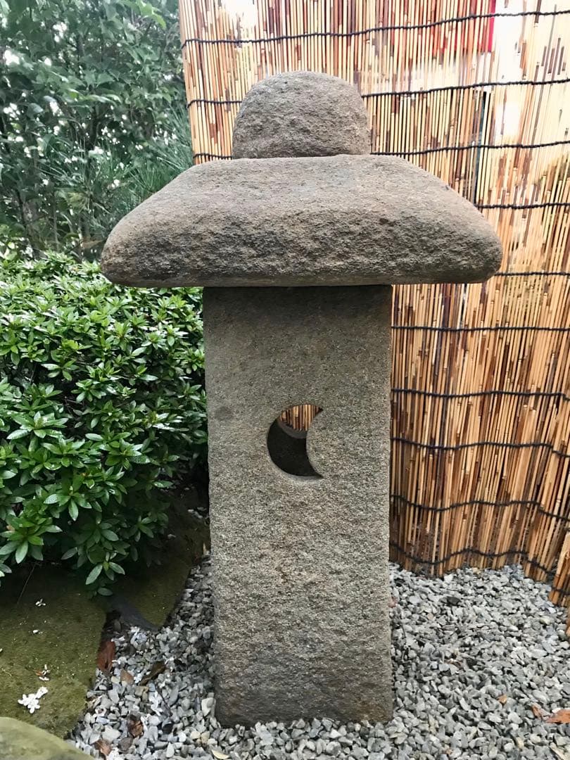 【天然石・茶庭石灯篭・坪庭灯篭・箱庭灯篭】庭石オブジェ造園ガーデニング飾り石苔石
