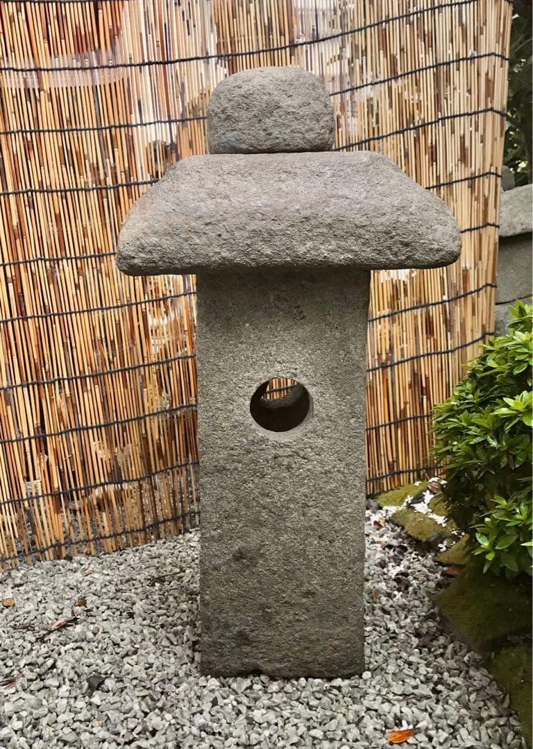 【天然石・茶庭石灯篭・坪庭灯篭・箱庭灯篭】庭石オブジェ造園ガーデニング飾り石苔石