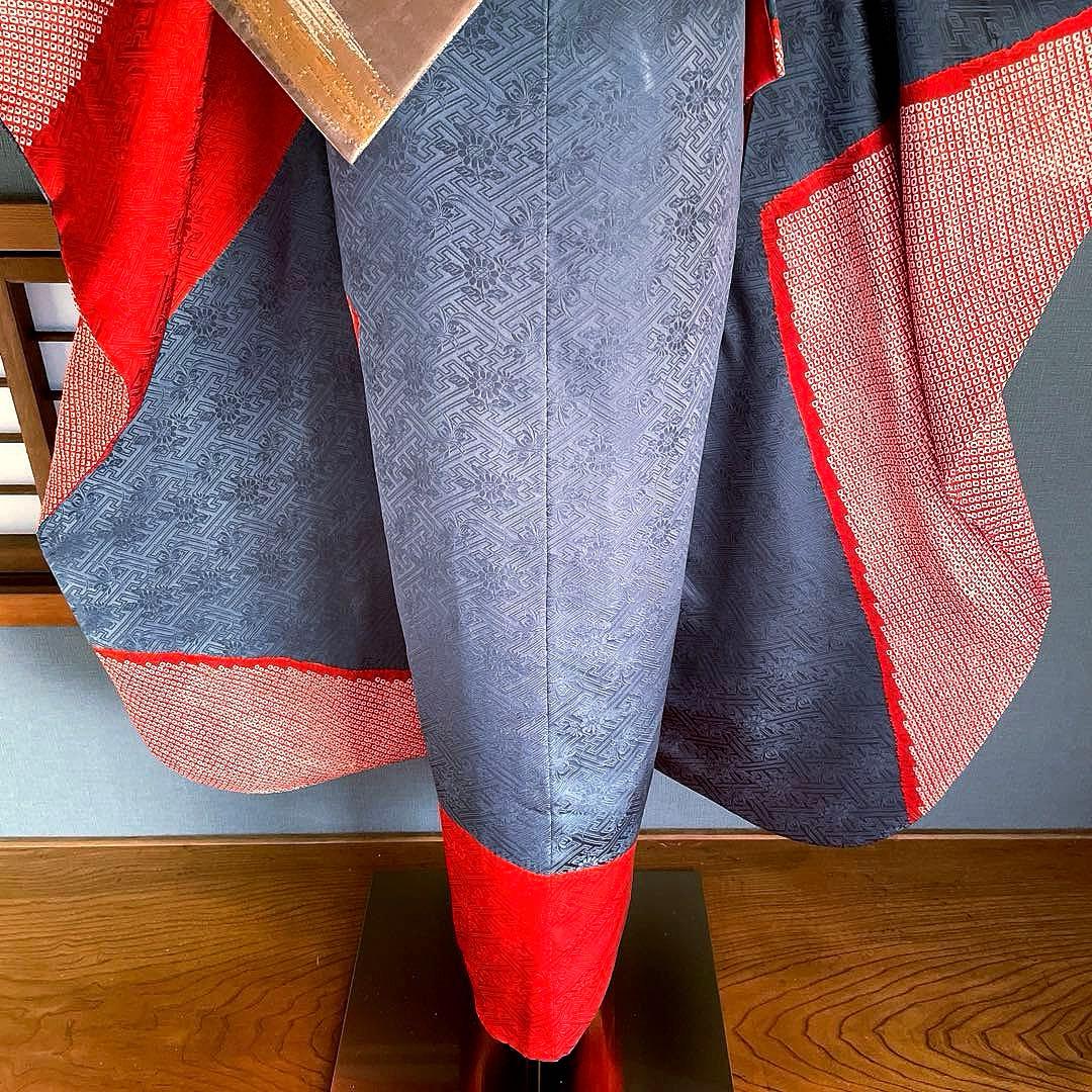 振袖フルセット　手染め　絞り　染分け　成人式振袖　振袖　裄丈69 赤