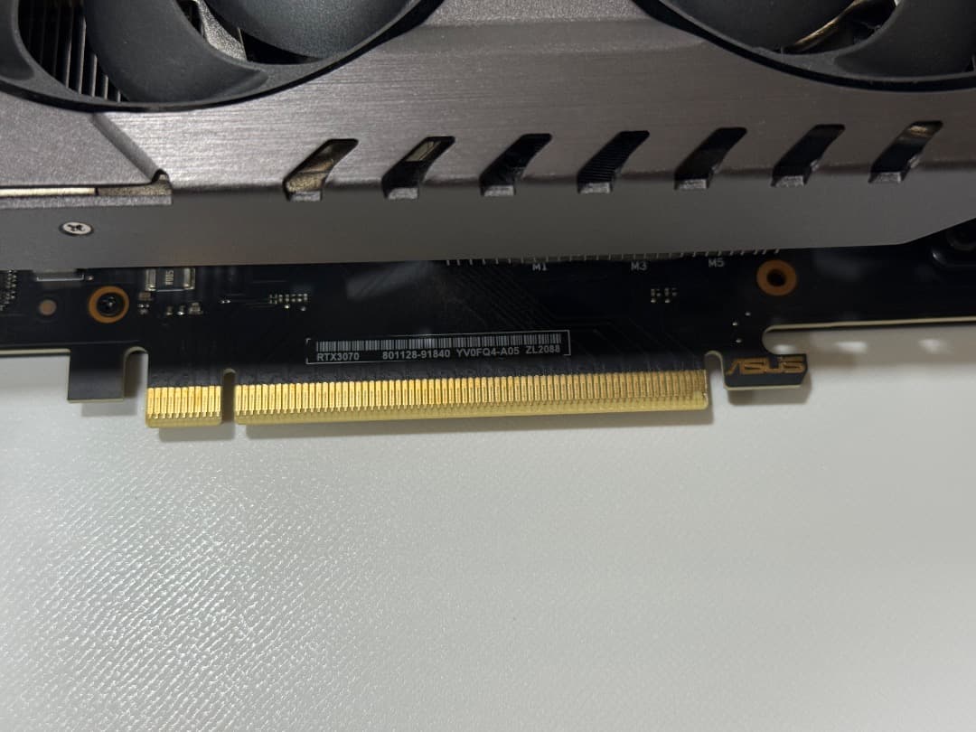 【美品】ASUS TUF Gaming GeForce RTX 3070 OC版