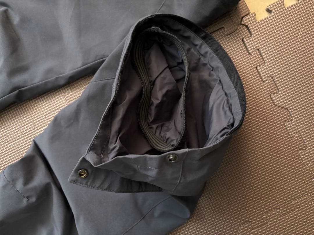 サロモン　スキーウェア上下