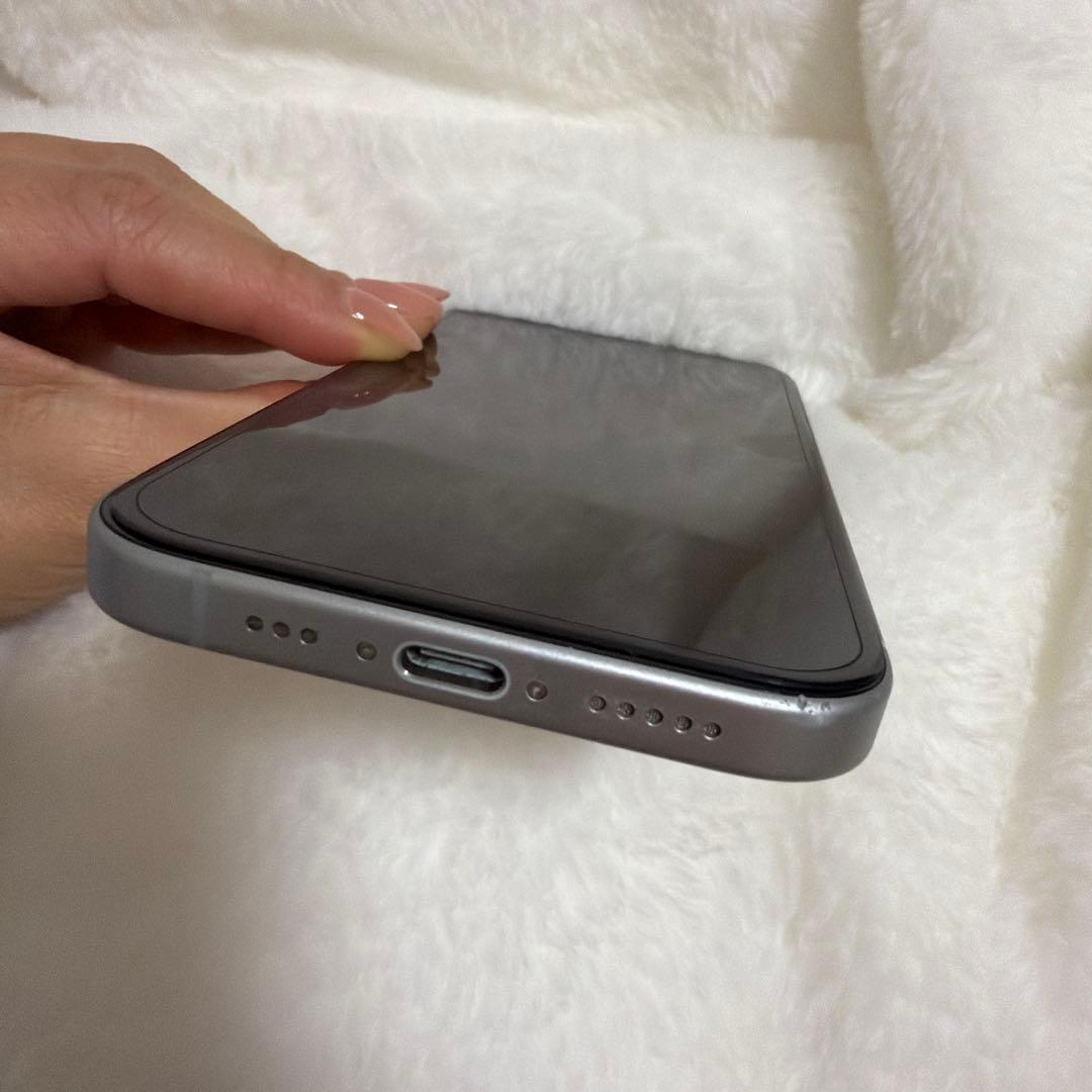 iPhone15本体256GB ブルー　SIMフリー　バッテリー86% 付属品