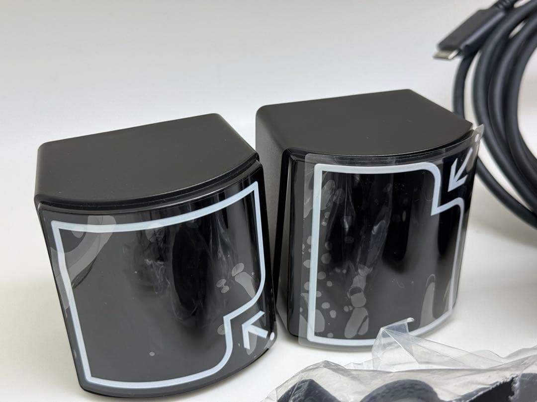 HTC VIVE PRO（ベースステーション2.0×2、互換非フレネルレンズ）