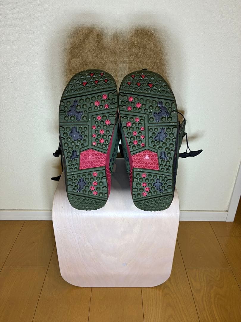 BURTONスノーボード用ブーツ
