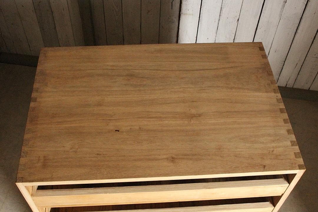 古い木製の引き出し4段　食器棚　キャビネット　古家具　古民家