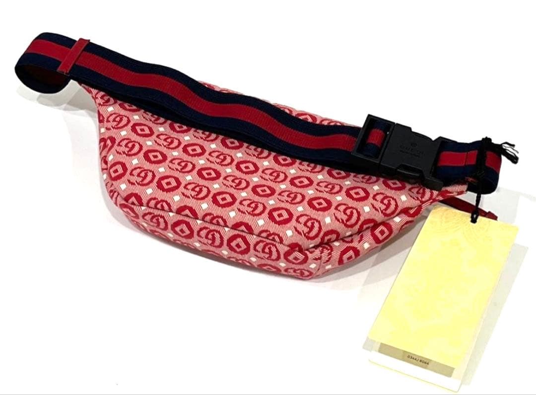 c856 新品　GUCCI GG ロゴ　チルドレンズ　スター　ウエストバッグ