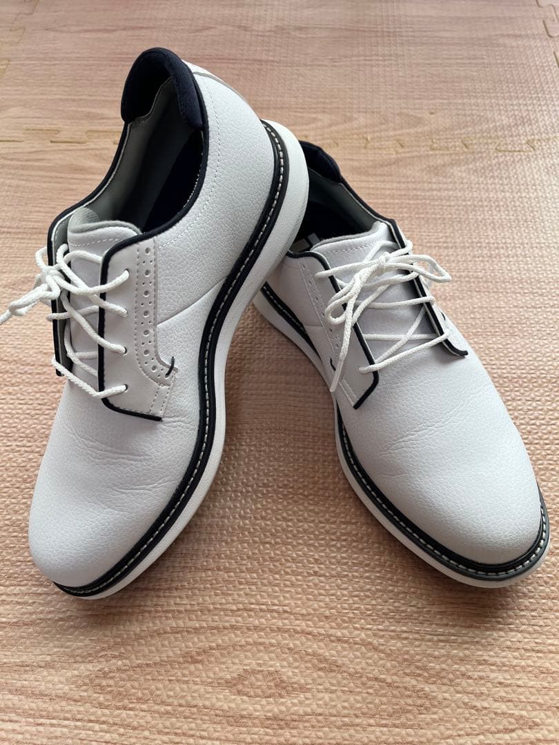 FJ ホワイト ゴルフシューズ スパイクレス