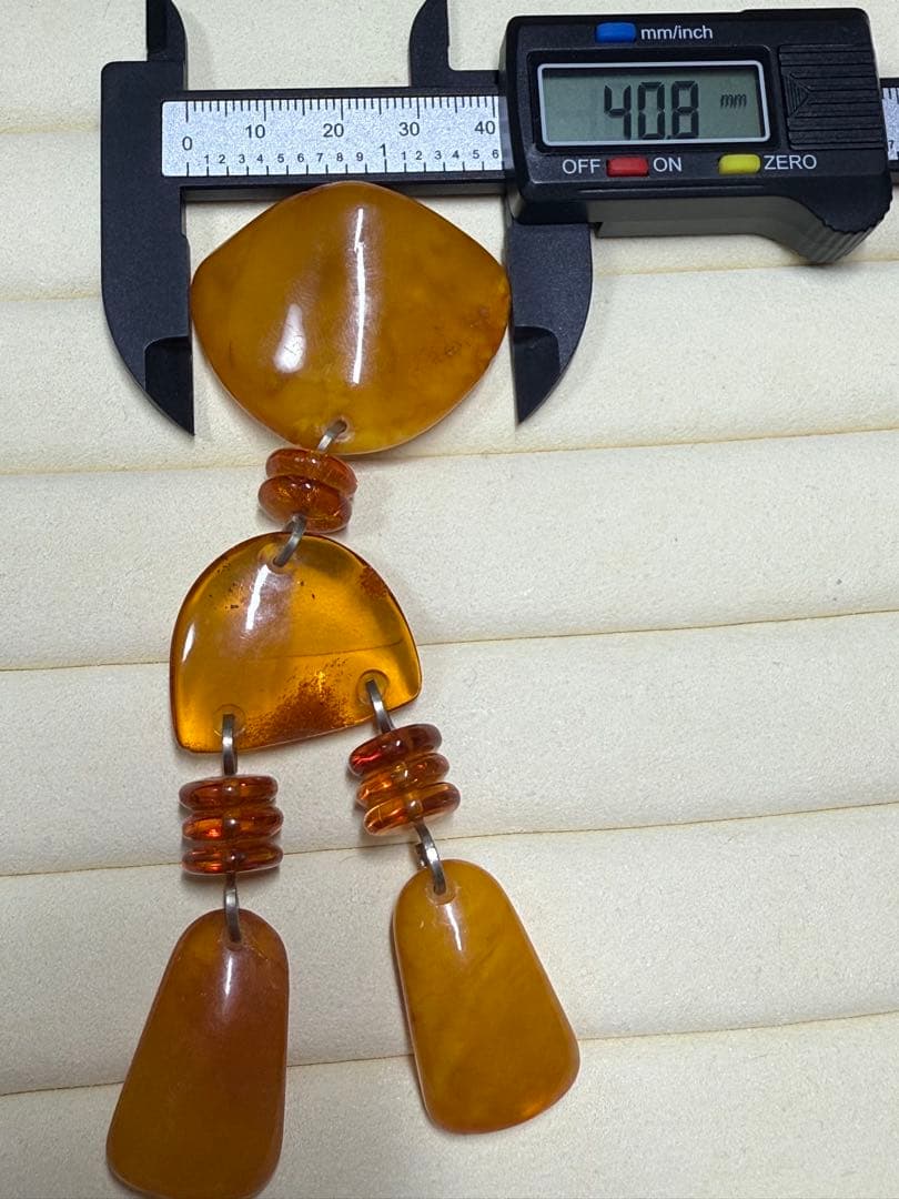 琥珀　アンバー　なは琥珀　583 k14