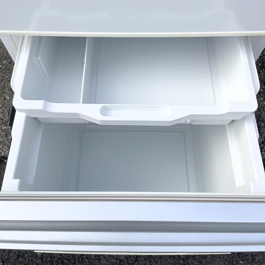 2020年製■ハイセンス 3ドア冷蔵庫 まん中野菜室 HR-D2801W