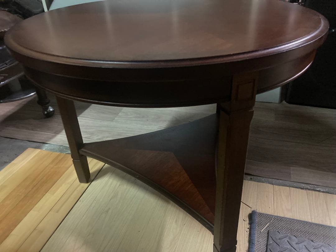 y　マルニ木工　地中海シリーズ　ラウンドテーブル