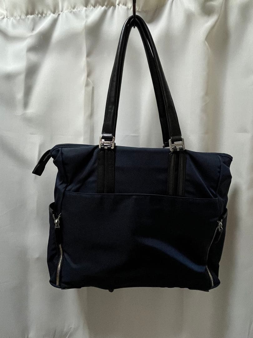 TUMI ネイビー ビジネスバッグ 大容量