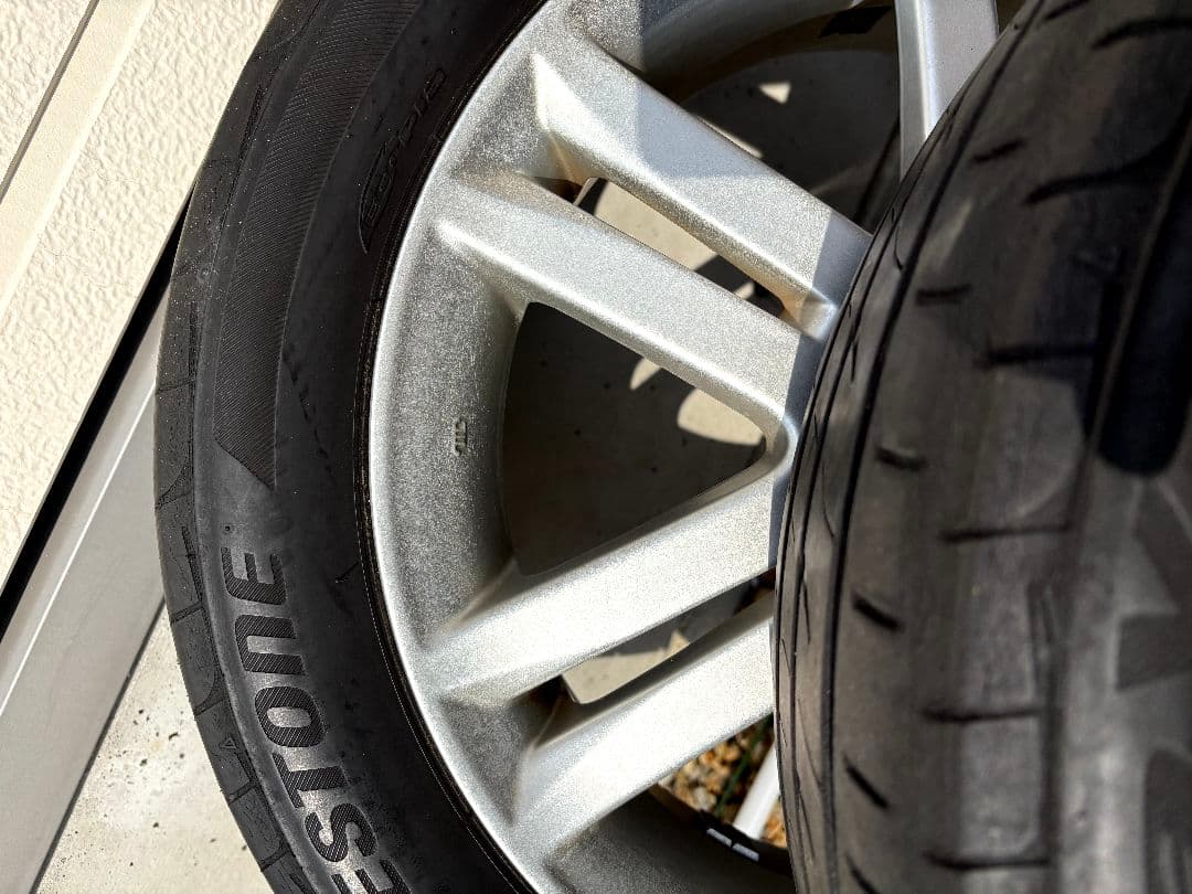 ダイハツタントカスタム375の15インチアルミホイール