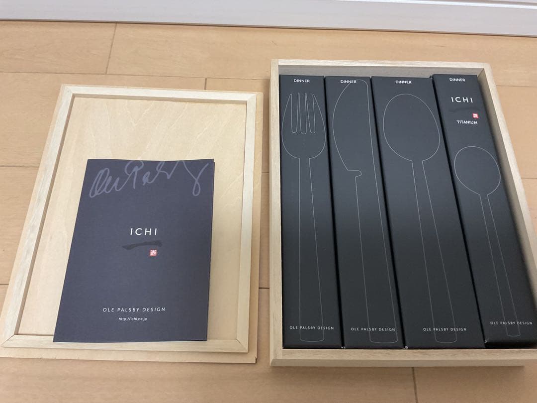 新品未使用 ICHI カトラリーセット(ブラックチタンコーティング ）