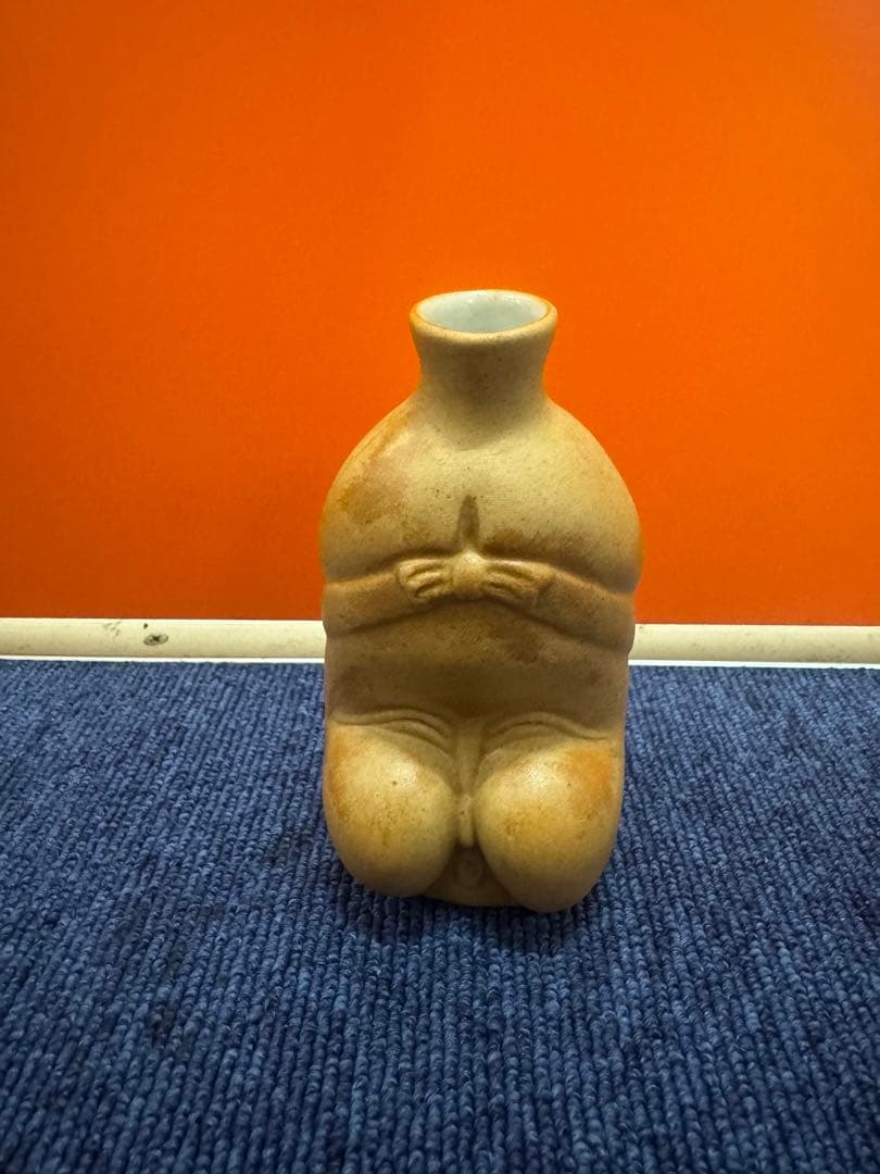 1735 美品 春画陶器 変型おかめ酒器揃　徳利1客　盃2客