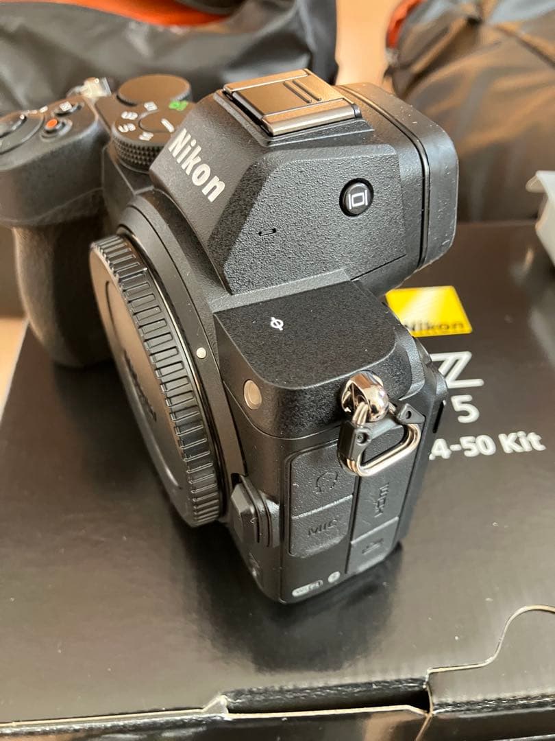 Nikon Z5 デジタル一眼レフカメラ 24-50mmキット　セット