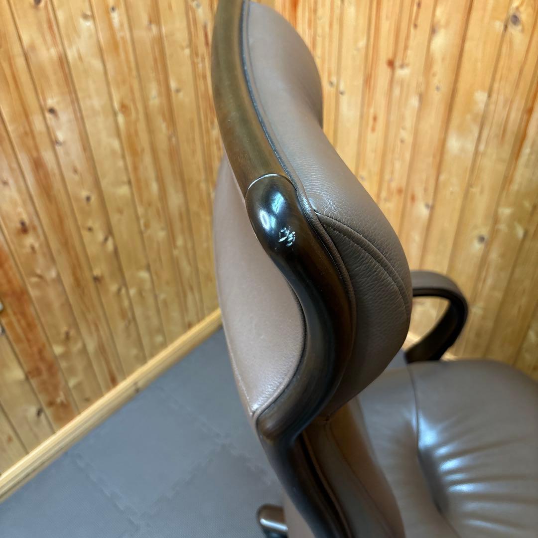 カリモク XT5750 肘付き デスクチェア 書斎椅子 本革