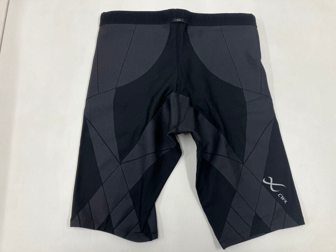 CW-X GENERATOR HZO775メンズ ハーフタイツ L マラソン