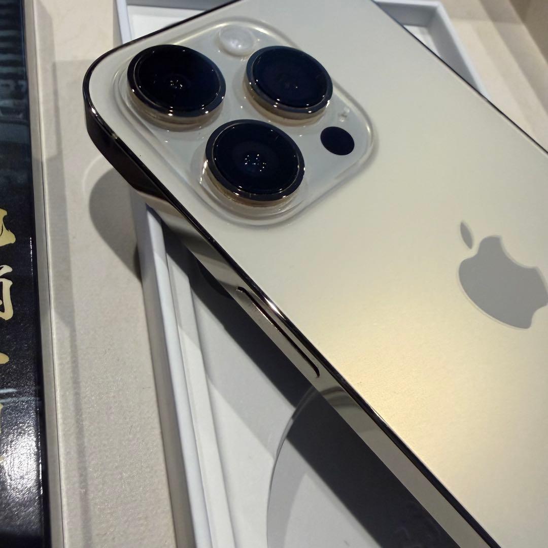 iPhone 14 Pro ゴールド 256GB