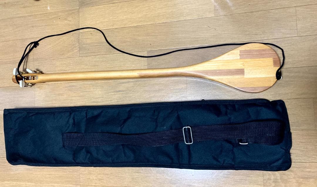 みんなの民族楽器 ミンミン MinMin 3弦ギター