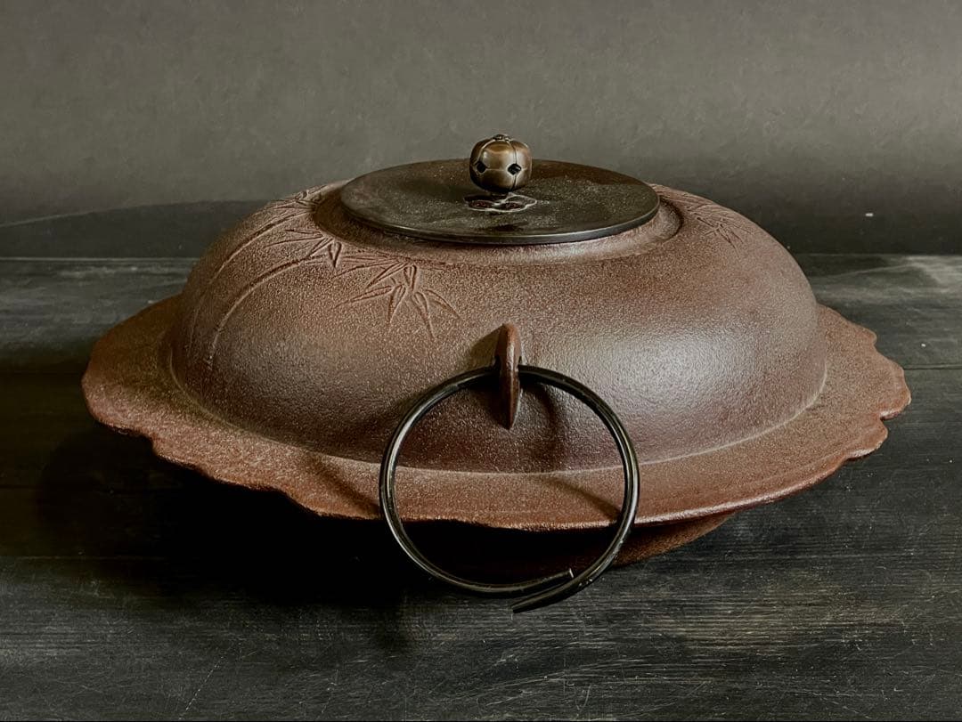 『母』 竹地紋 透木釜 釜師 高橋 敬典 共箱 釜鐶 炉釜 茶道具(212あ③)