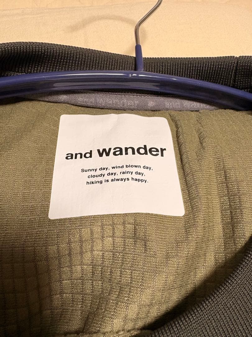 andwandercovered ripwarmpullover アンドワンダー