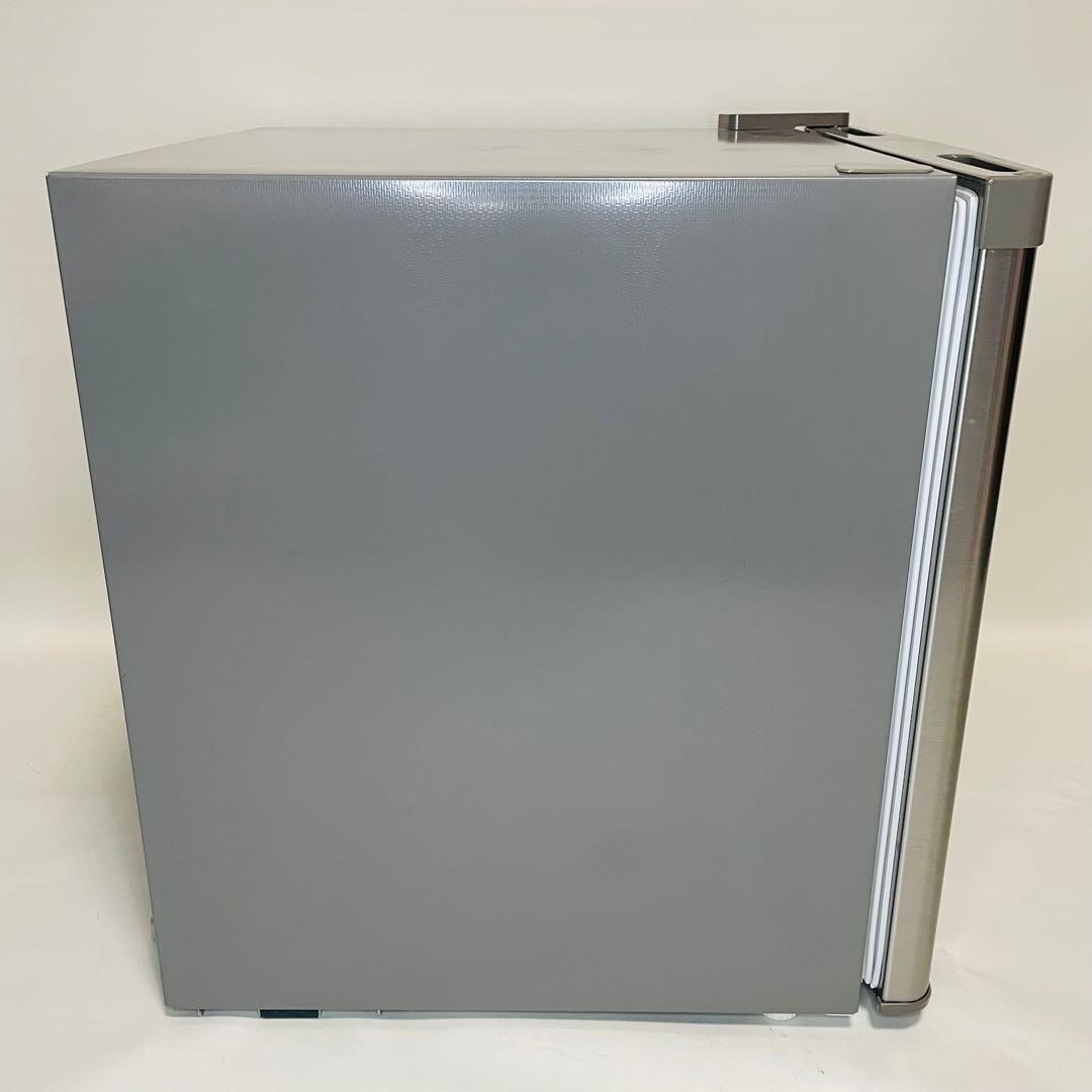 【美品、動作確認済み】Hisense 21年製 小型冷蔵庫 HR-A42JWS