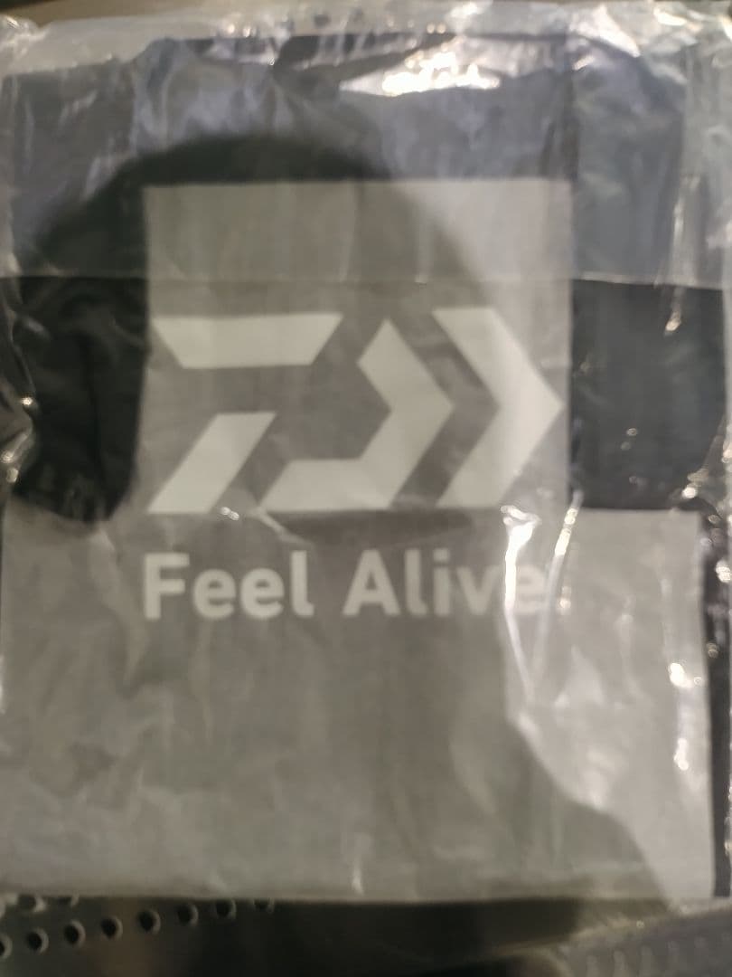 ・釣りフェス2026限定　ダイワ　パーカー　白　XL【新品】他