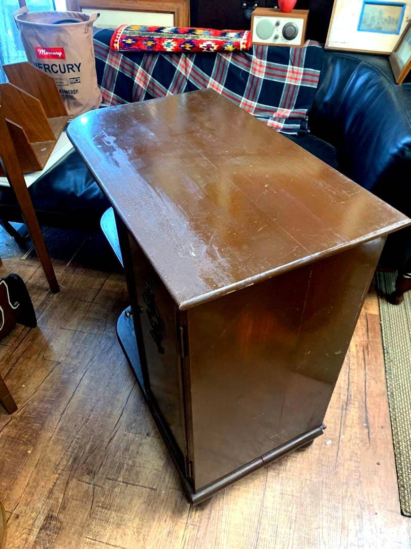 アンティークサイドラック