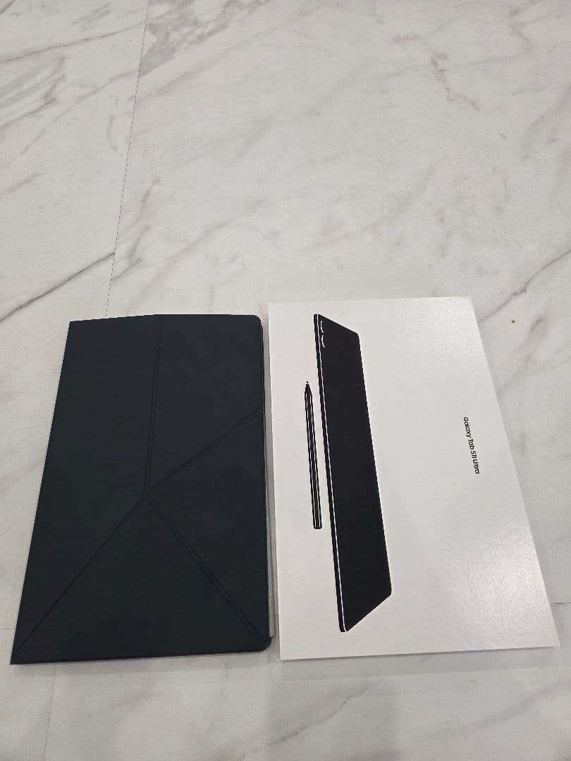 Galaxy S11 Ultra book cover ギャラクシー　純正ケース