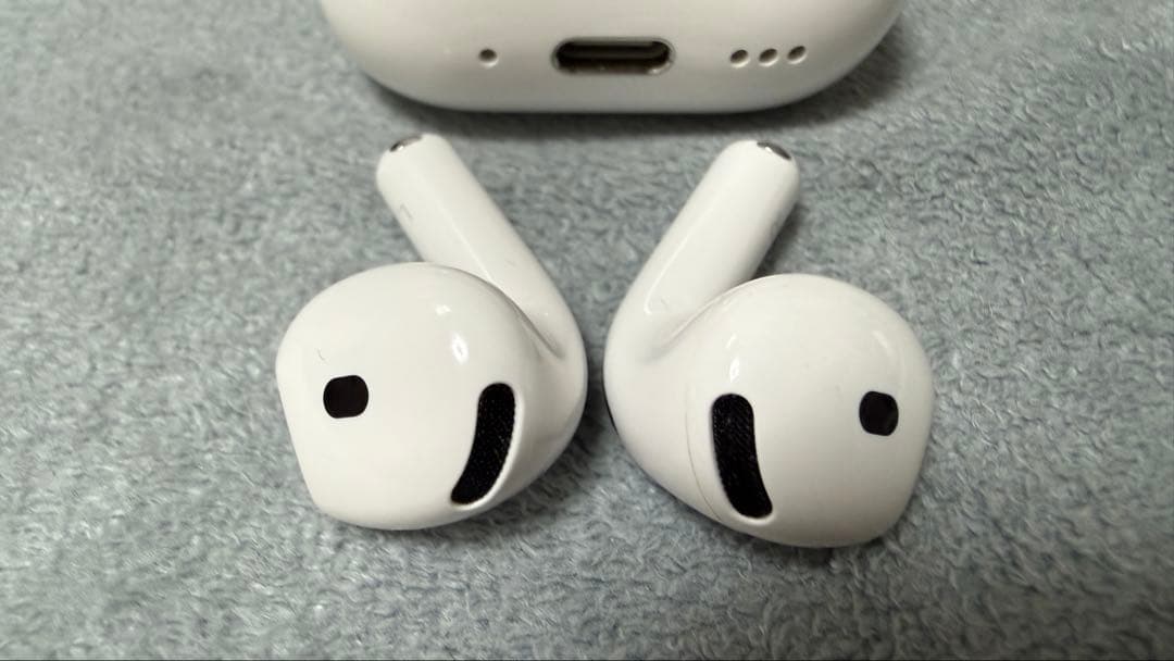 【値下げしました】Care保証期間中AirPods4 ノイズキャンセリングモデル