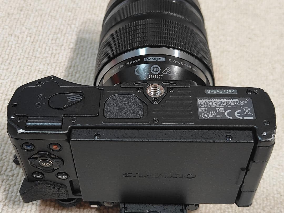 オリンパス OM-D E-M5 Mark II ボディ+PROレンズ+単焦点