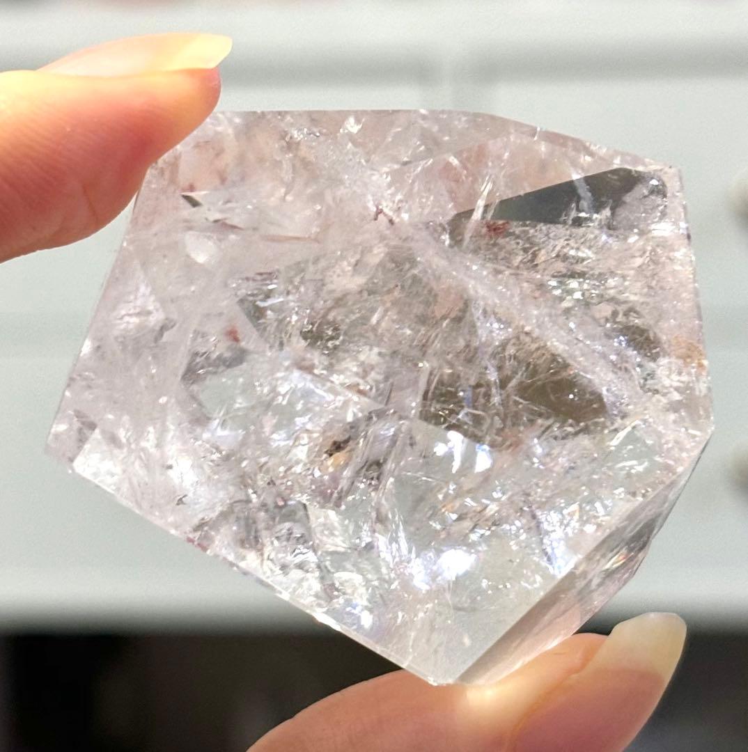 レア　高品質　ピンククォーツ　ピンクアゼツライト　フリーフォーム　スタンド付き