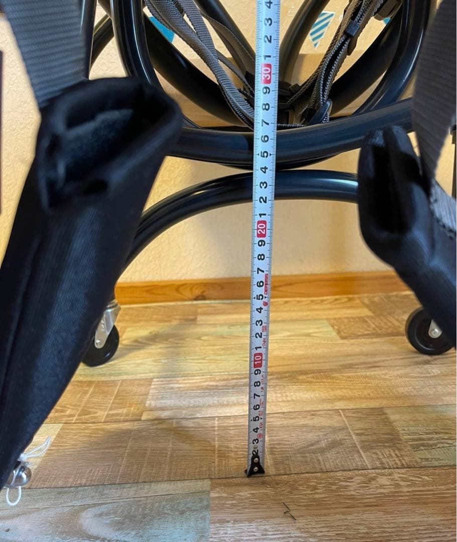 犬　車椅子　　犬の車椅子　歩行器　4輪車