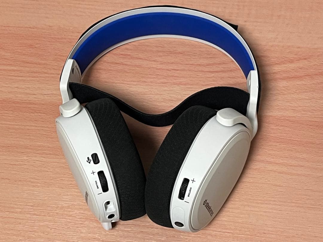 ヘッドホン SteelSeries arctis 7P+