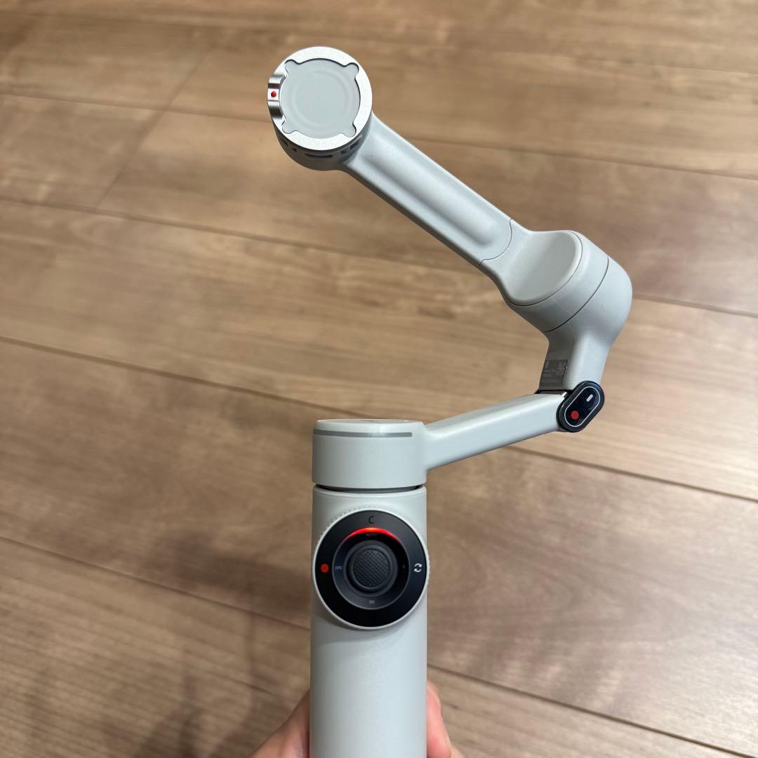 【極美品】マウント付 Insta360 Flow 2 Proストーングレー