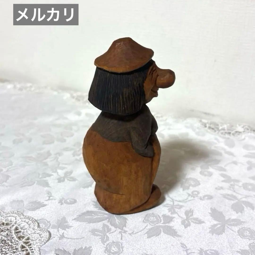 スウェーデン　手彫り　木彫置物　 人形　ヨーロッパ　木彫　工芸品美術品ビンテージ